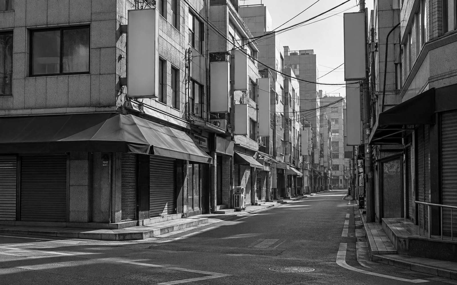 간선도로 넘어서면 달라지는 언어