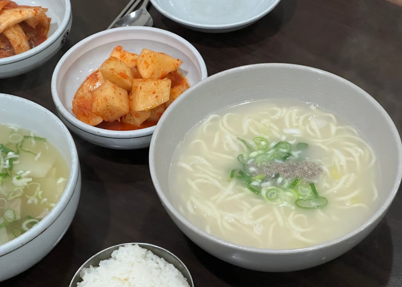 정동국시