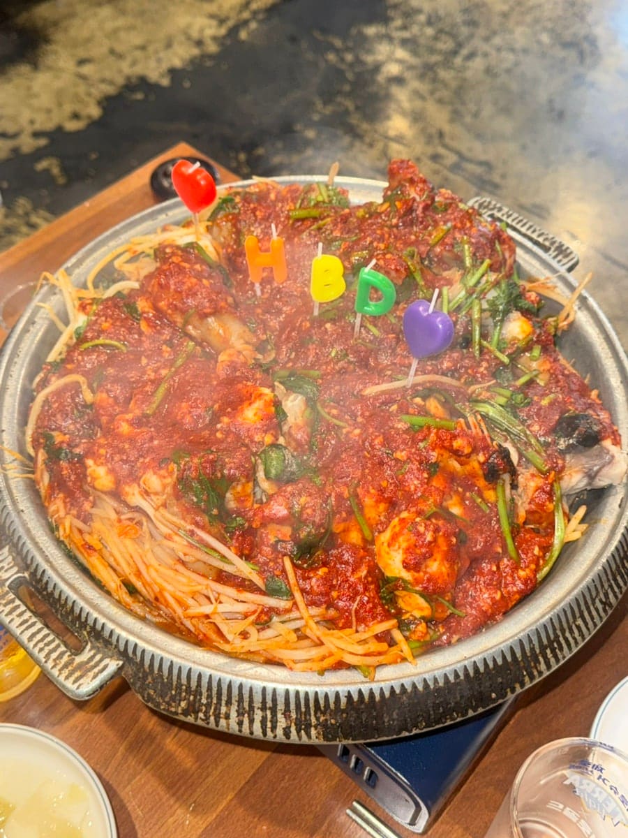 leun2h는 친구 생일에 당일 12시 전화 예약으로 대기 없이 들어가 순살찜을 시켰고,